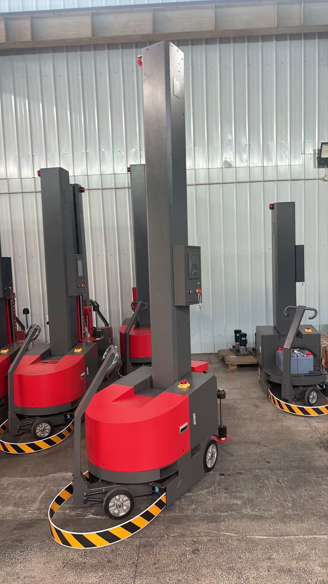 Red and grey KPW-Z600 self-propelled wrapping equipment