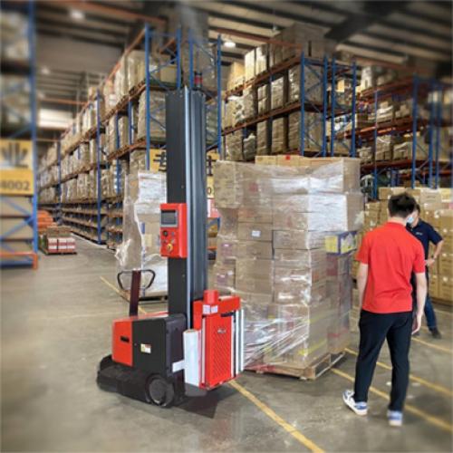 automatic mobile stretch film pallet wrapping machine robot